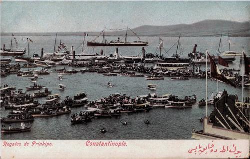 Büyükada regatta’larını gösteren kartpostal.